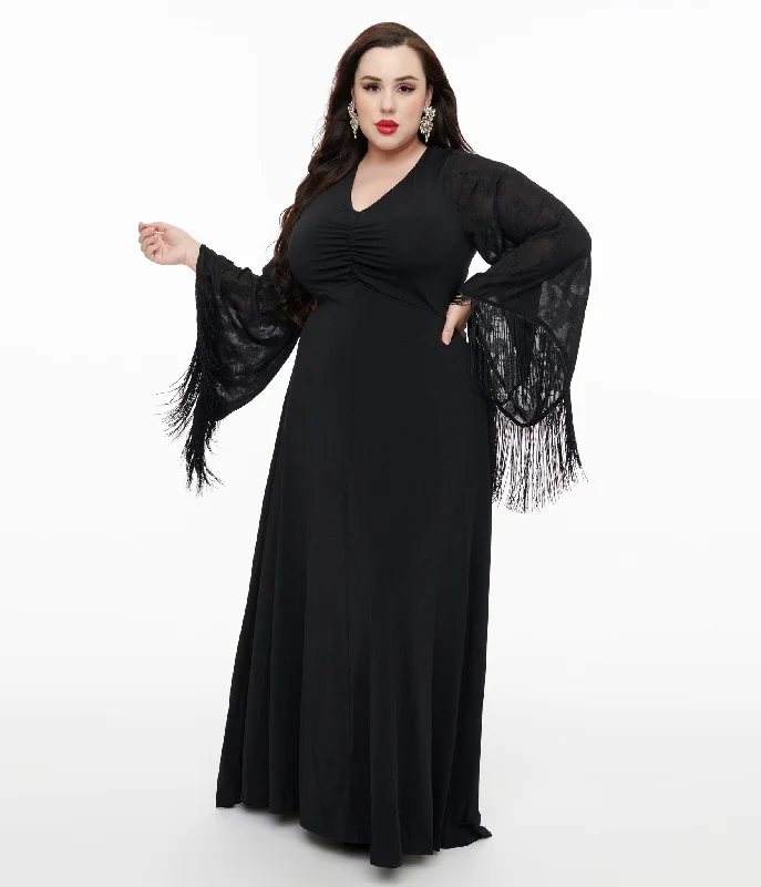 Backless Women Dress for a Sexy and Alluring Look at Evening EventsSmak Parlour Plus Size 1970s Black Floral Fringe Sleeve Maxi Dress