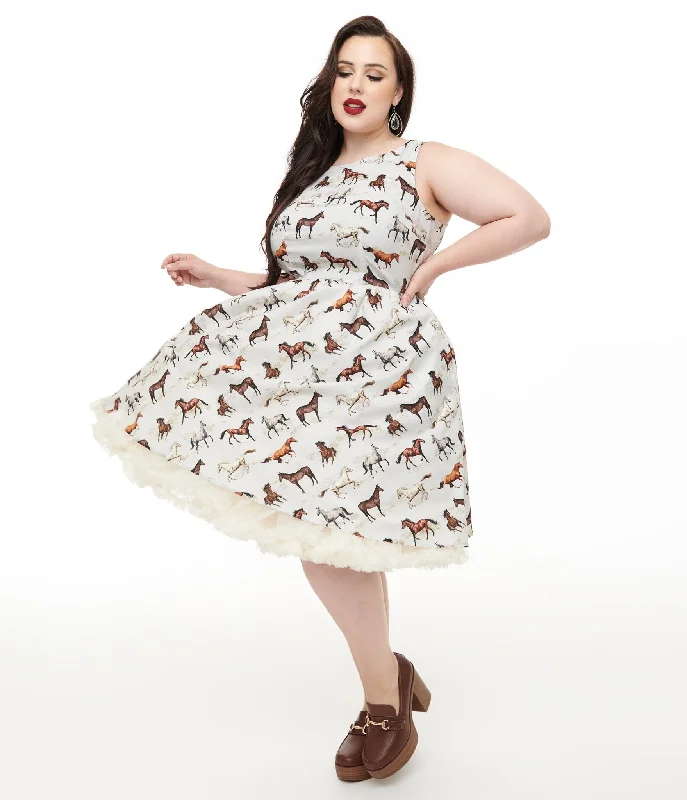 Little Black Women Dress with Sequins for a Glamorous Night OutRetrolicious Plus Size 1950s White & Brown Horse Print Cotton Swing Dress