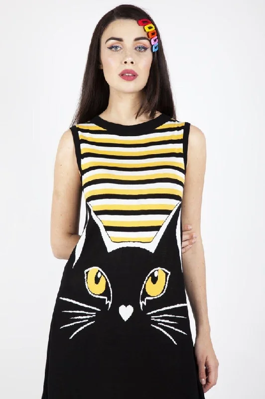 Ruffled Women Dress with Multiple Layers for a Playful and Girly StyleTelepathic Cat Dress