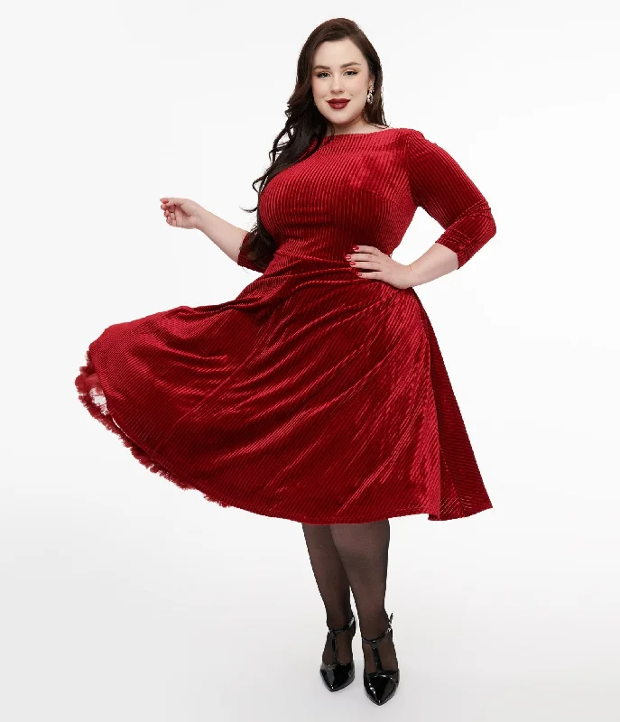 Long - Sleeve Women Dress in Velvet for a Luxurious Winter LookUnique Vintage Plus Size 1950s Burgundy Textured Velvet Devon Swing Dress