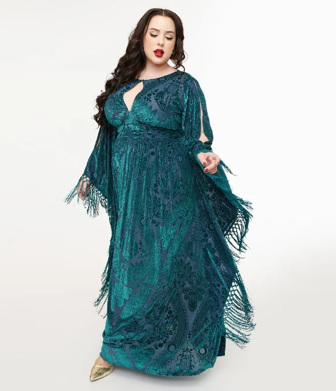 Mini Women Dress with a Short Hem for a Young and Trendy StyleUnique Vintage Plus Size Emerald Floral Fringe Flutter Sleeve Caftan