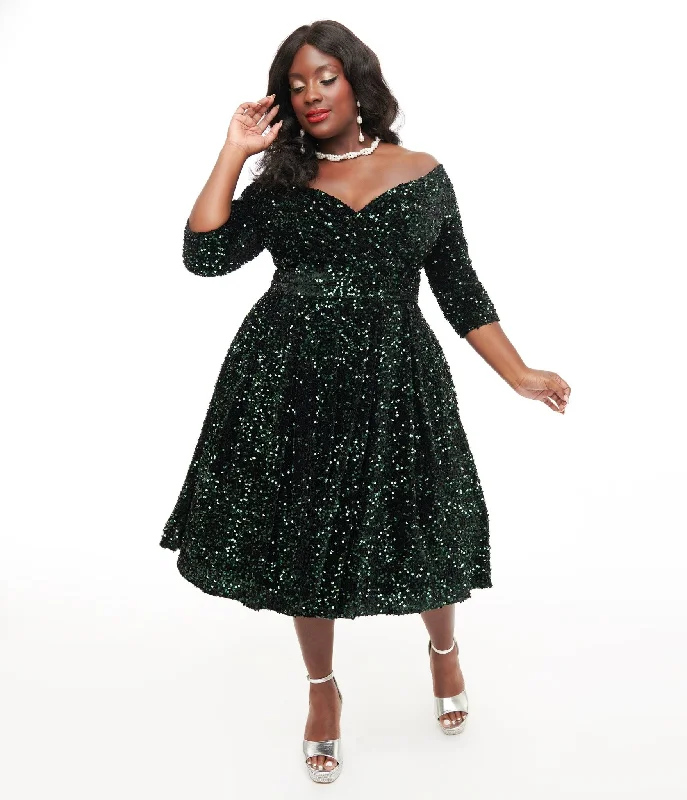 Ball Gown Women Dress with a Full Skirt for a Princess - like LookUnique Vintage Plus Size 1950s Green Velvet Sequin Marceline Swing Dress