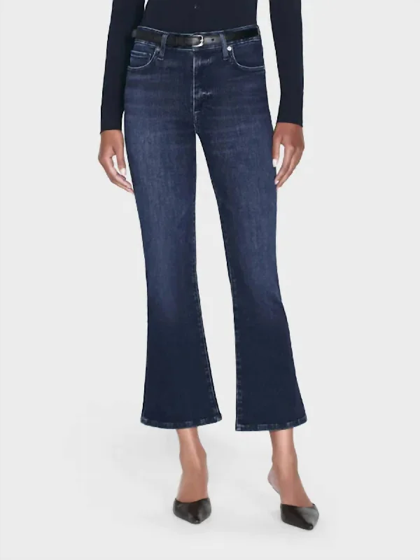 Tapered women trousers with a slimming effectLe Crop Mini Boot Cut Jean In Dante