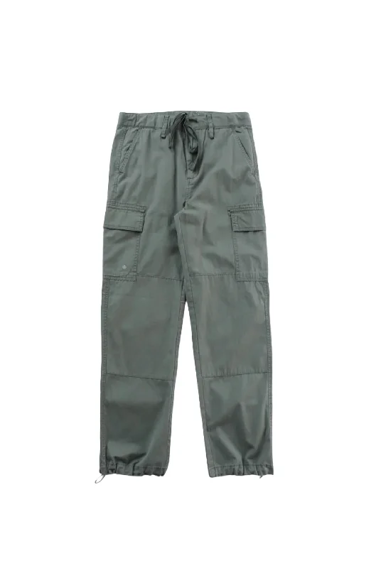 Straight - leg women trousers with a classic and timeless designOff Duty Cargo Pant In Loden Green