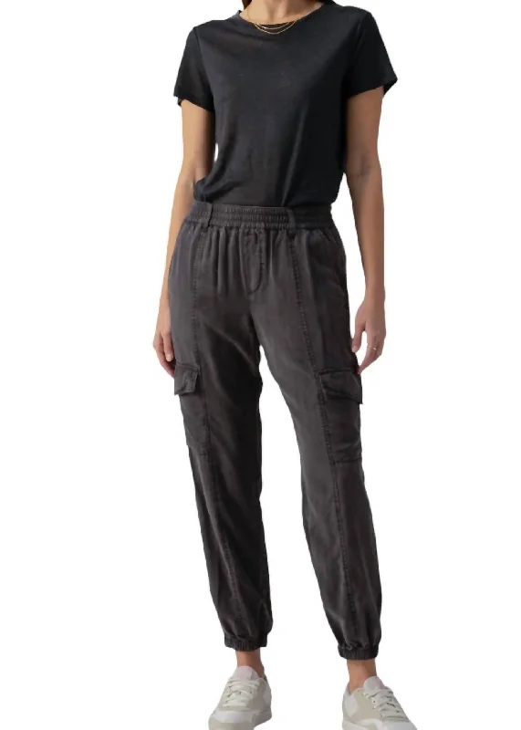 Denim women trousers for a durable and versatile optionRelaxed Rebel Pant In Black