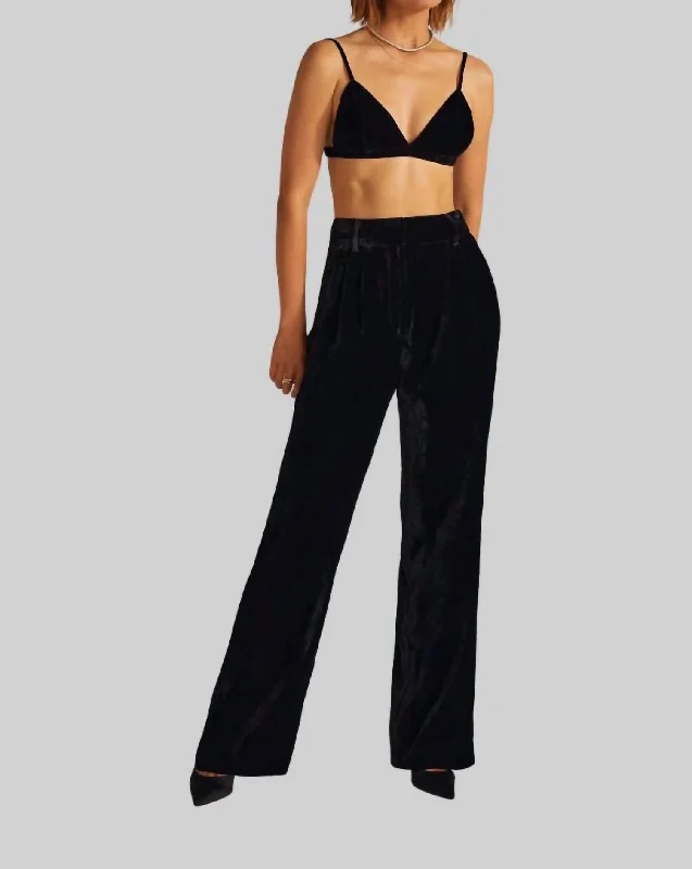 Denim women trousers for a durable and versatile optionVelvet Pant In Black