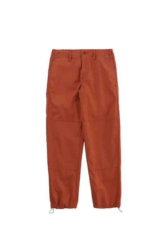 Straight - leg women trousers with a classic and timeless designWomen's Patrol Pant In Brick