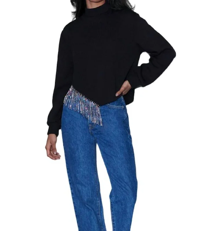 Cropped Women Sweater to Pair with High - Waisted BottomsEvita Top In Black