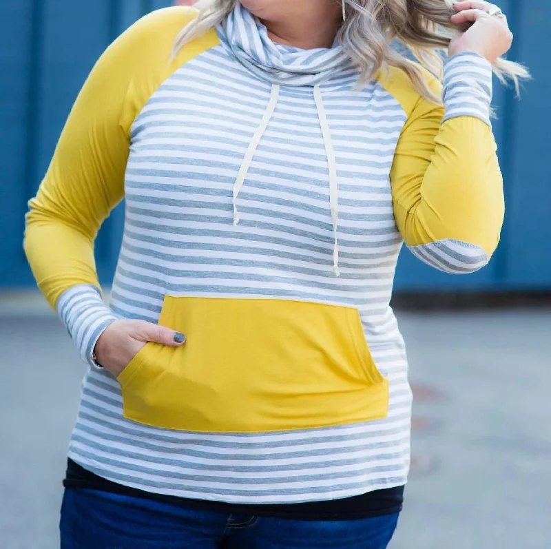 Oversized Women Sweater for a Cozy and Fashionable LookFunnel Neck Sweater In Mustard