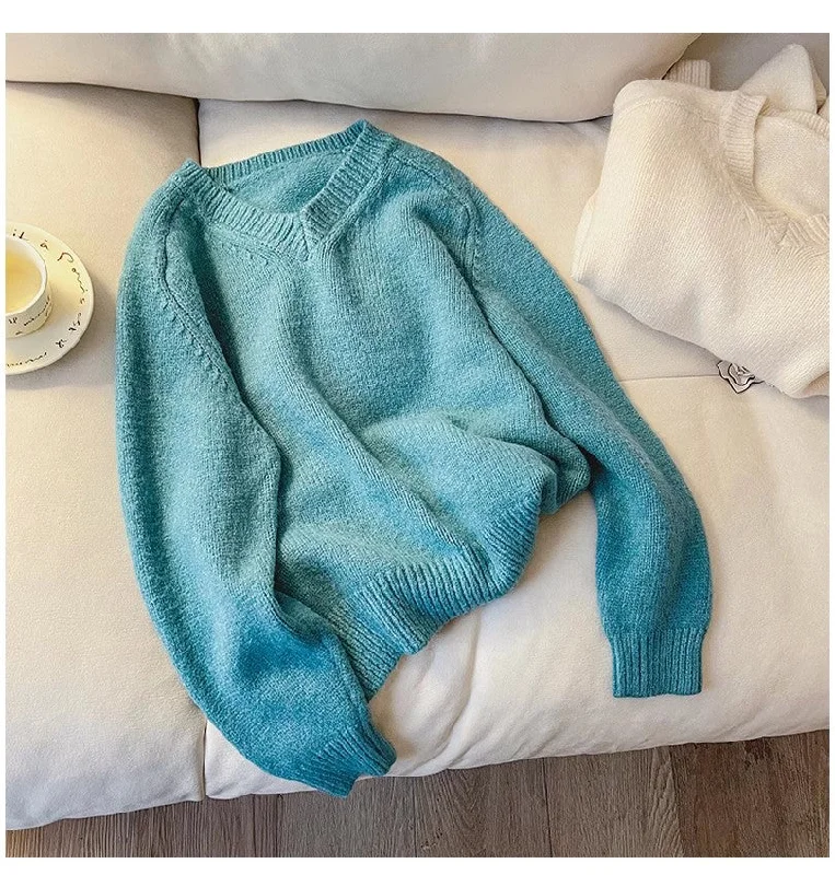 Color - Blocked Women Sweater for a Bold Fashion StatementSolid color V-neck sweater for women new design long-sleeved sweater   S4890