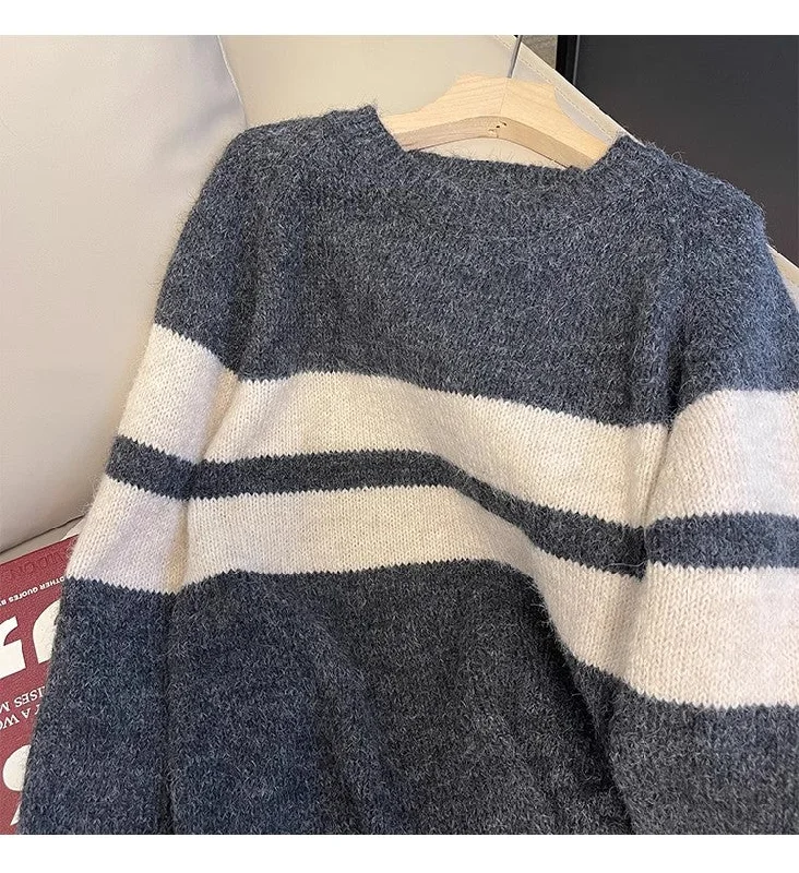 Organic Cotton Women Sweater for an Eco - Friendly ChoiceStriped sweater for women new soft knitted top      S4892