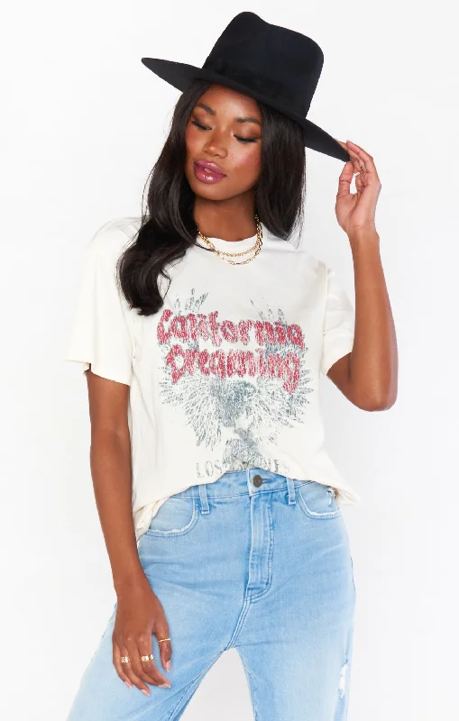 V - Neck Women Sweater to Elongate the NecklineThomas Tee ~ California Dreaming Graphic