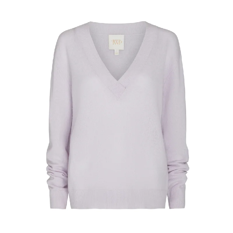 Cashmere Women Sweater with a Luxurious Soft TouchViolet Deep V Sweater