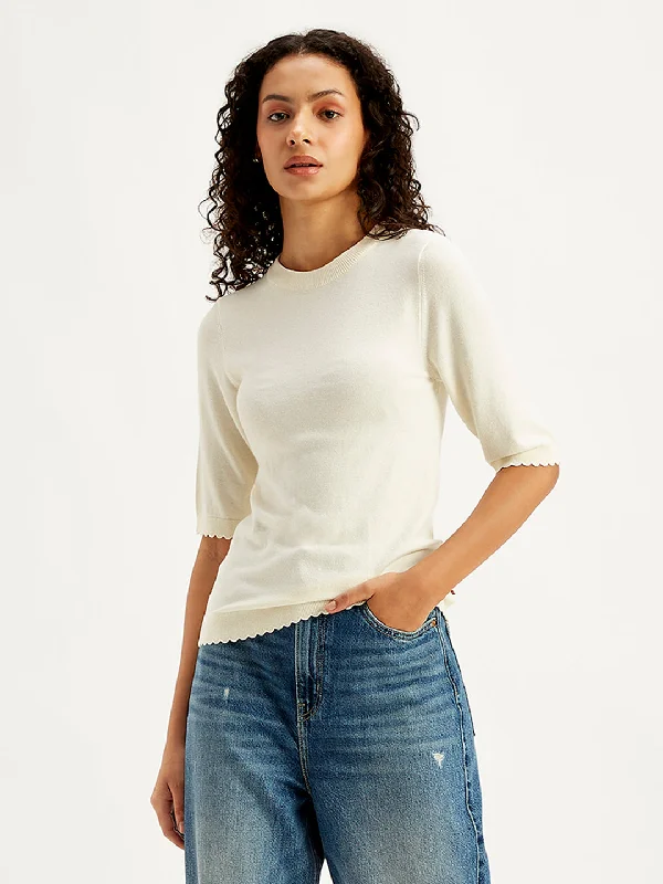 V - Neck Women Sweater to Elongate the NecklineWomen's Solid White Crew Neck Sweater