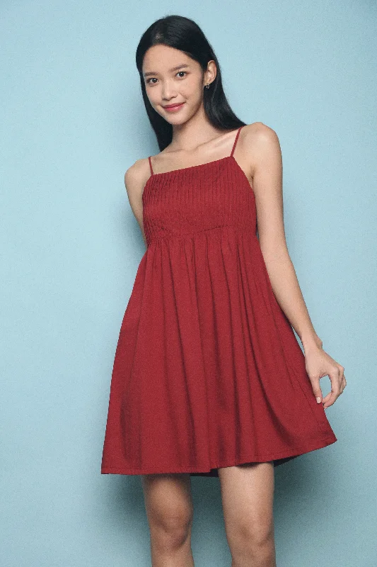 Lace - Embellished Women Dress for an Elegant and Sophisticated AppearanceAlberin Pleat Dress Red