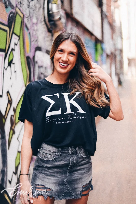 Distressed Women T Shirt with a Laid - Back AestheticSigma Kappa Letter Tshirt