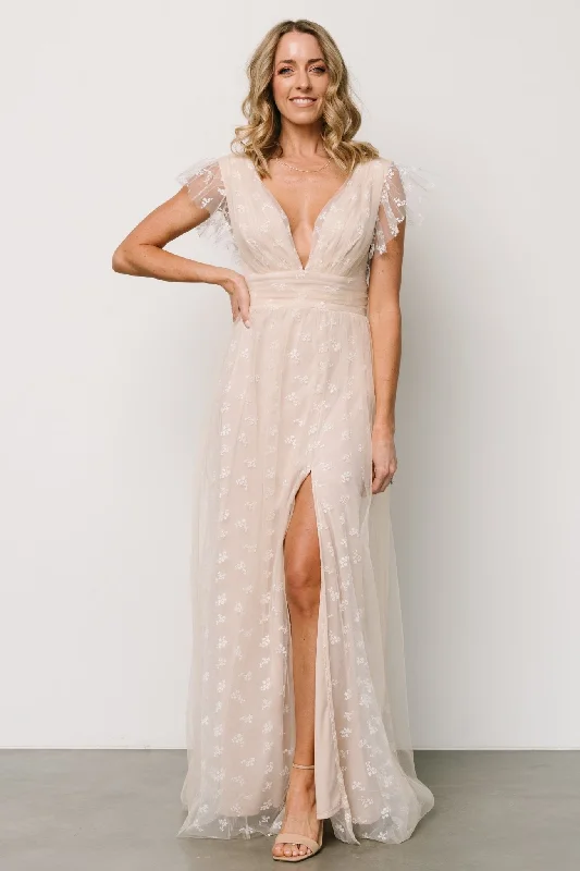 Empire Waist Women Dress to Accentuate the Bust and Conceal the WaistCaterina Tulle Maxi Dress | Natural + White