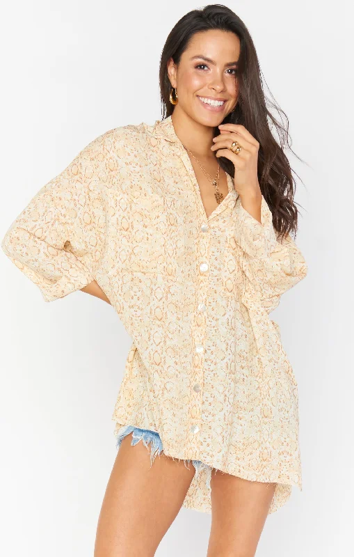 Backless Women Dress for a Sexy and Alluring Look at Evening EventsJohns Button Down Shirt ~ Desert Snake