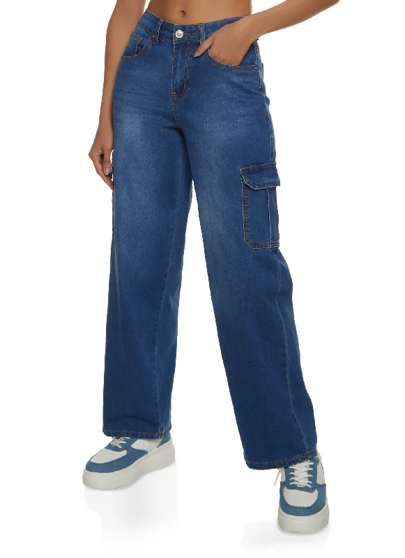 Button - fly women jeans with a traditional touchWAX Straight Leg Cargo Jeans