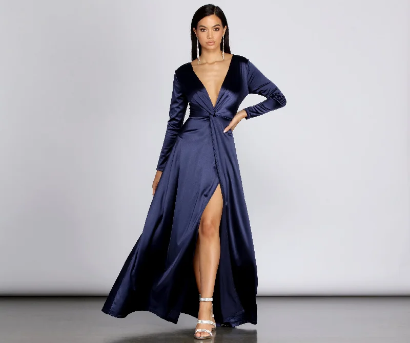 Empire Waist Women Dress to Accentuate the Bust and Conceal the WaistCynthia Satin Slit Formal Dress