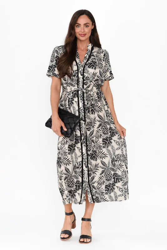 Lace - Embellished Women Dress for an Elegant and Sophisticated AppearanceEssadora Black Leaf Linen Dress