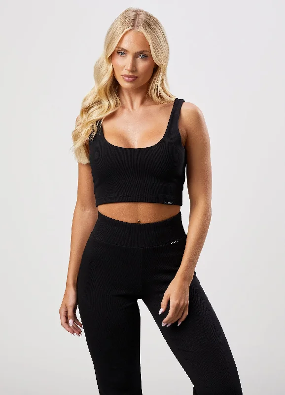 Plus Size Women T Shirt for a Comfortable and Flattering FitGym King 365 Rib Scoop Neck Bralette - Black