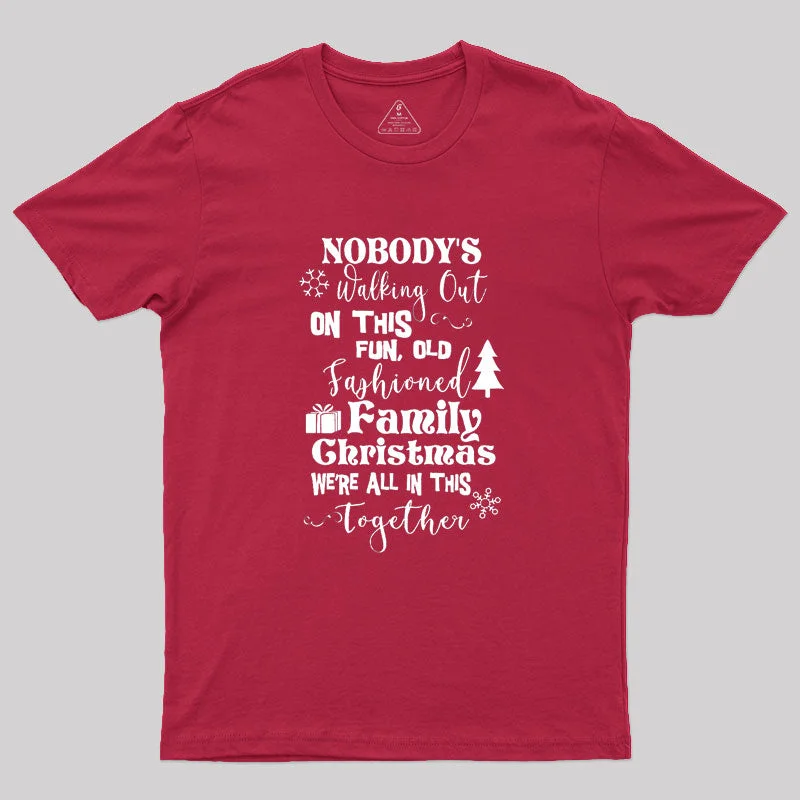 Pocketed Women T Shirt for Added FunctionalityOld Fashioned Family Christmas Geek T-Shirt