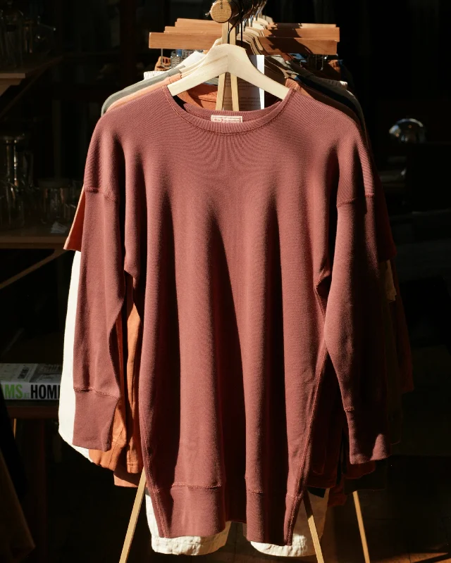 V - Neck Women T Shirt to Enhance the NecklineUS006 Crew Neck Long Sleeve Sweat Shirt in Rosewood