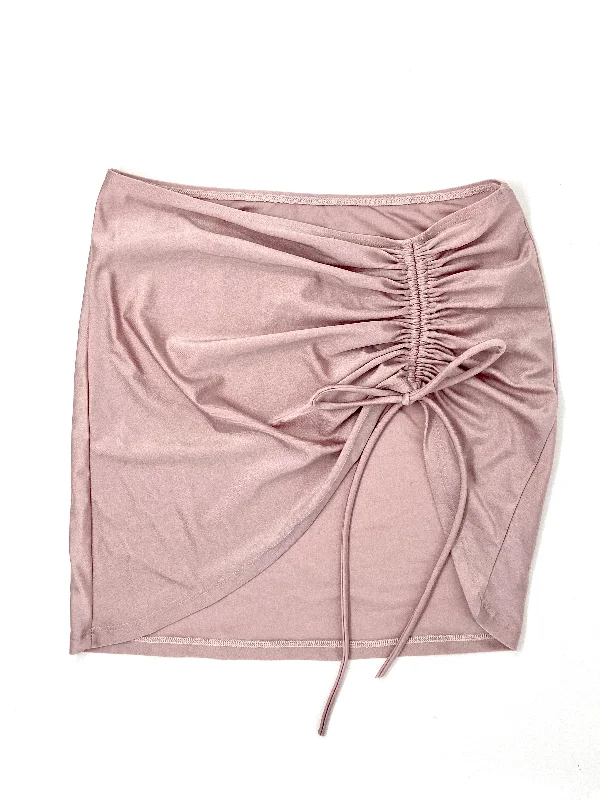 Metallic - finish bikini for a glamorous and eye - catching poolside lookMILAN COVER UP SKIRT- BLUSH